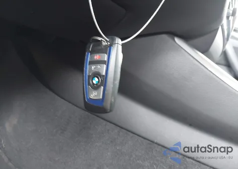 2015 BMW X3 xDrive28D из США, поврежденный, VIN 5UXWY3C58F0F83715